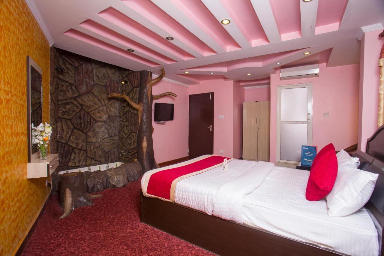 Oyo 161 Ram Janaki Hotel Kathmandu Exterior foto